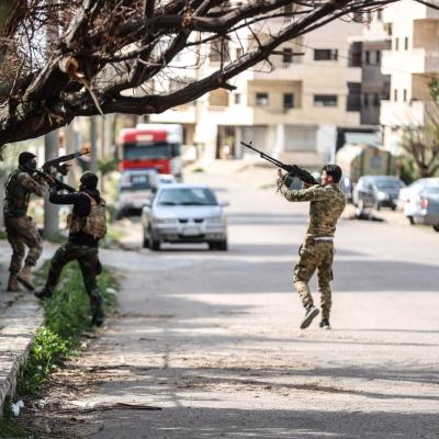 الجيش السوري يواصل ملاحقة الخلايا المسلحة في الساحل السوري
